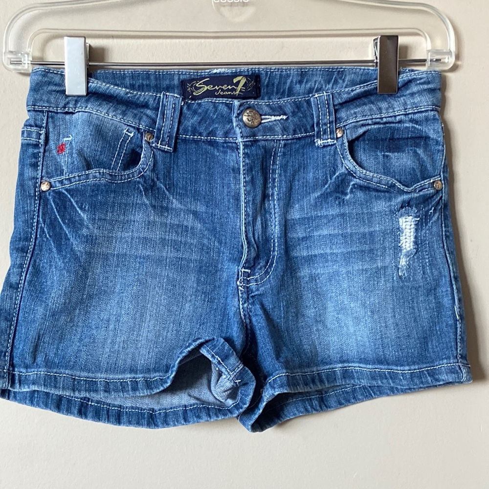 seven7 denim / jean shorts